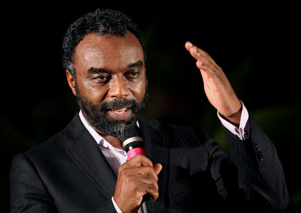 Vincent Vanderpool-Wallace